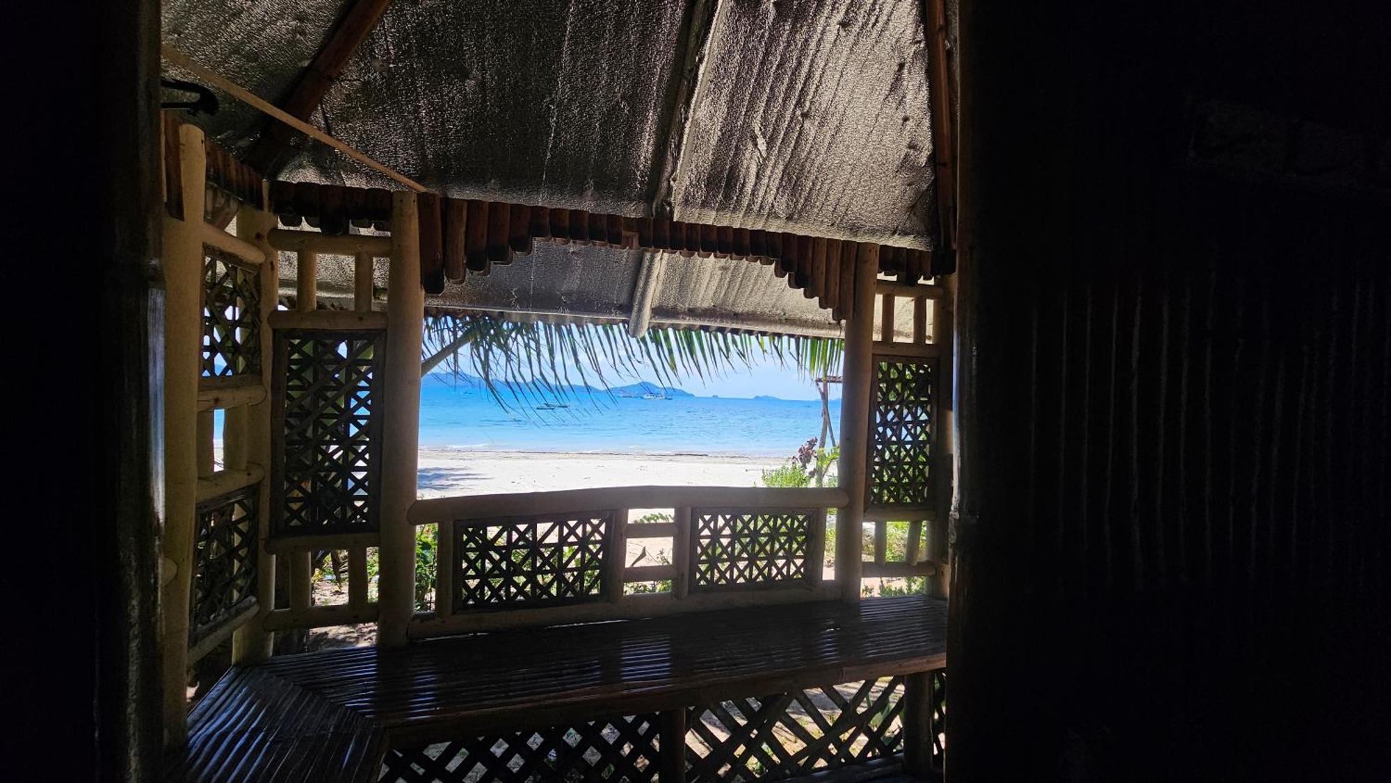Floresitas Beach Resort El Nido Exterior photo